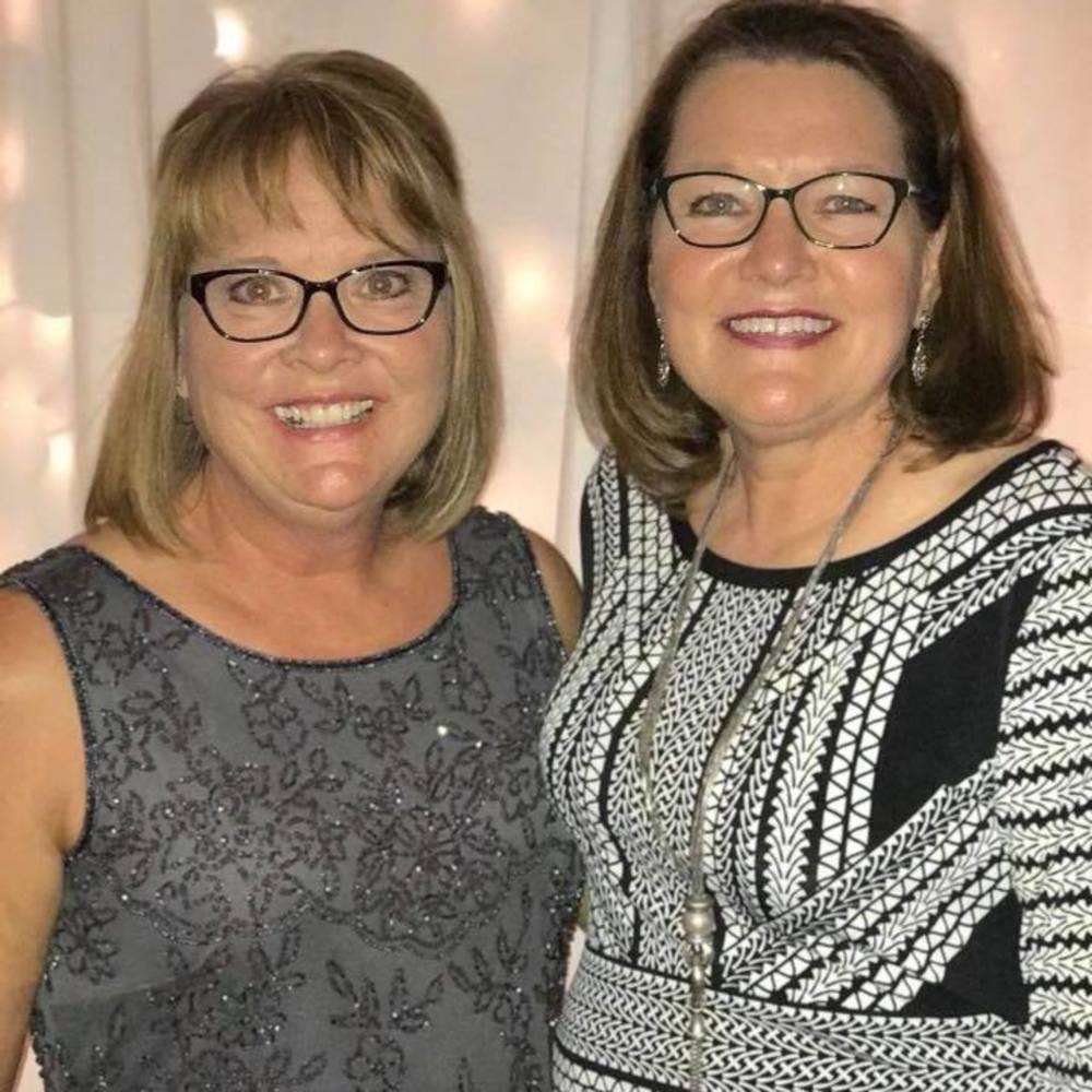 Meet your Posher, Lois